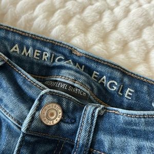 American Eagle, next level stretch jegging, size 4, distressed